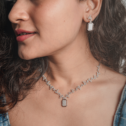 Sculpted Square Glow Necklace Set