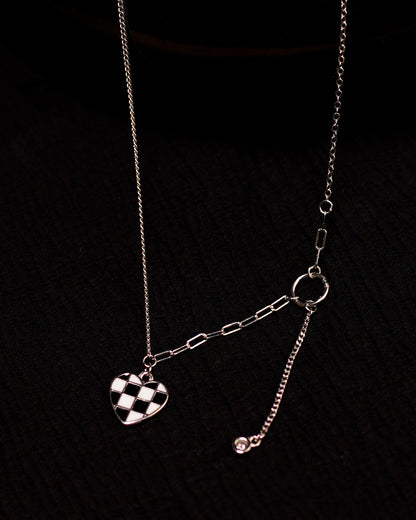 Noir et Blanc Heart Pendant